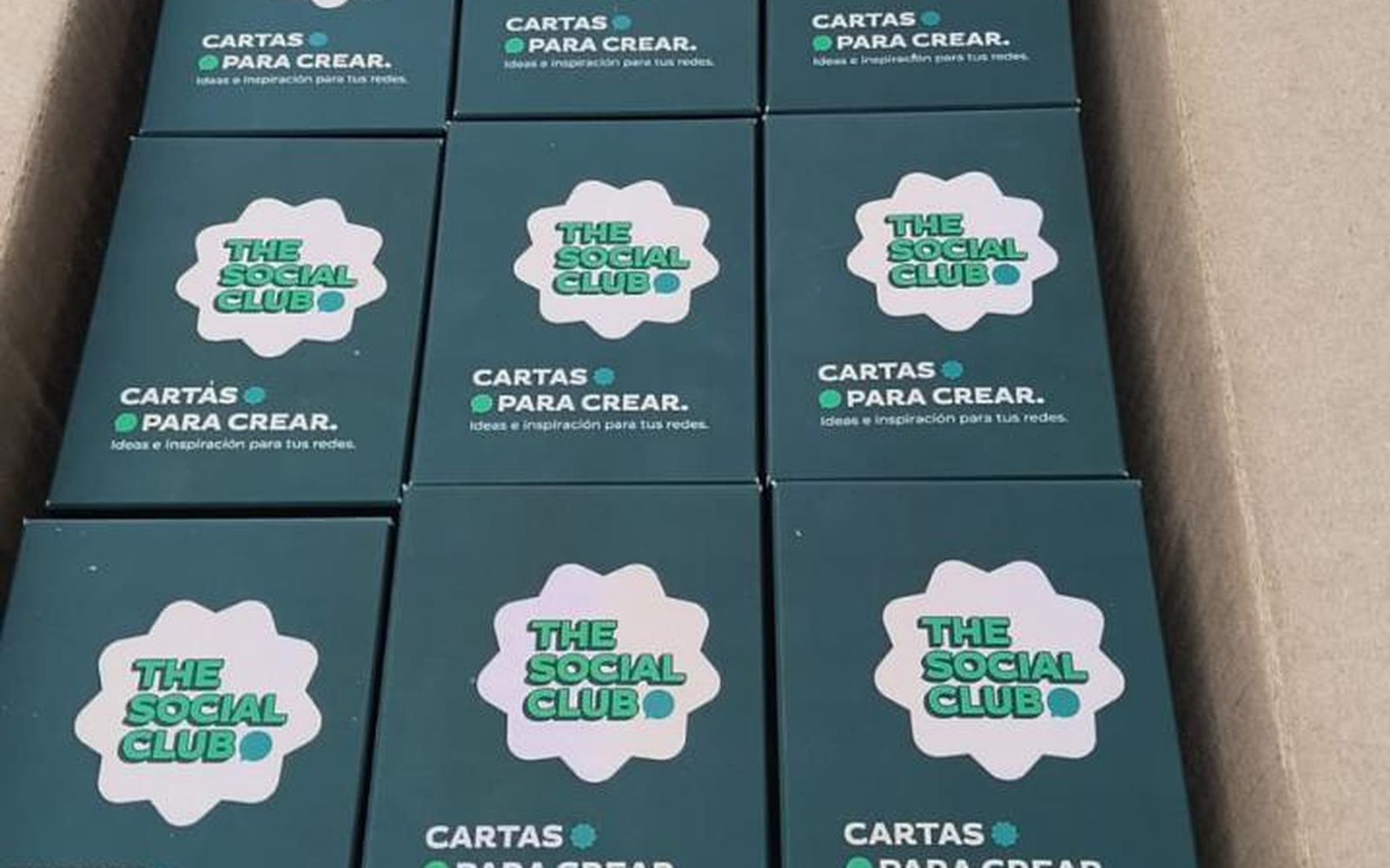 Cartas impresas para Tecmilenio, produccion y empaque