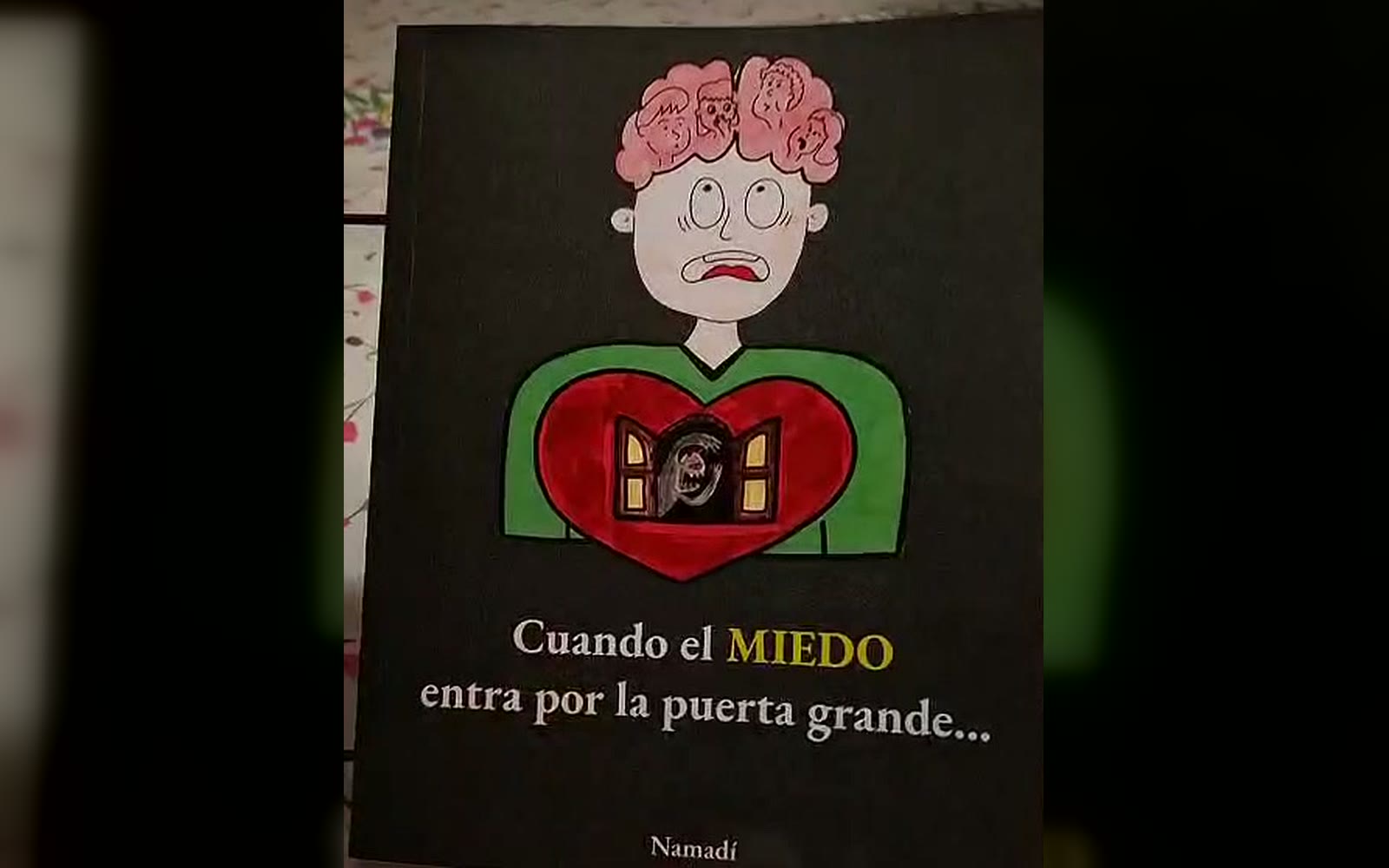 Libro Cuando el MIEDO entra por la puerta grande, de Namadi, impreso por Impresos 24